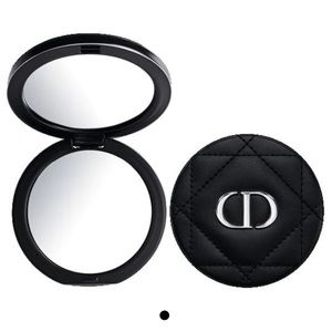 Dior compact mirror